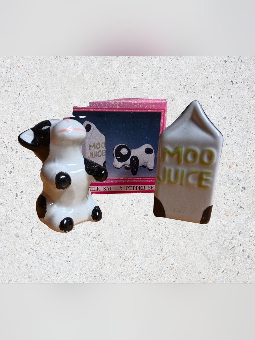 Vintage Moo Juice Cow & Milk Carton Ceramic Salt & Pepper Shakers NIB